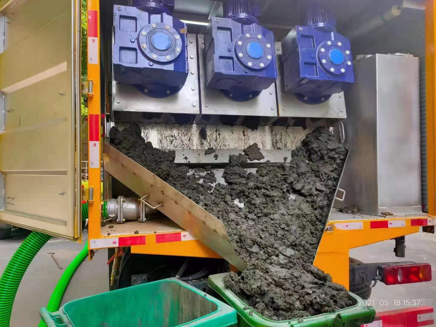 隆阳化粪池清掏城市维护站-泥浆净化干湿分离处理