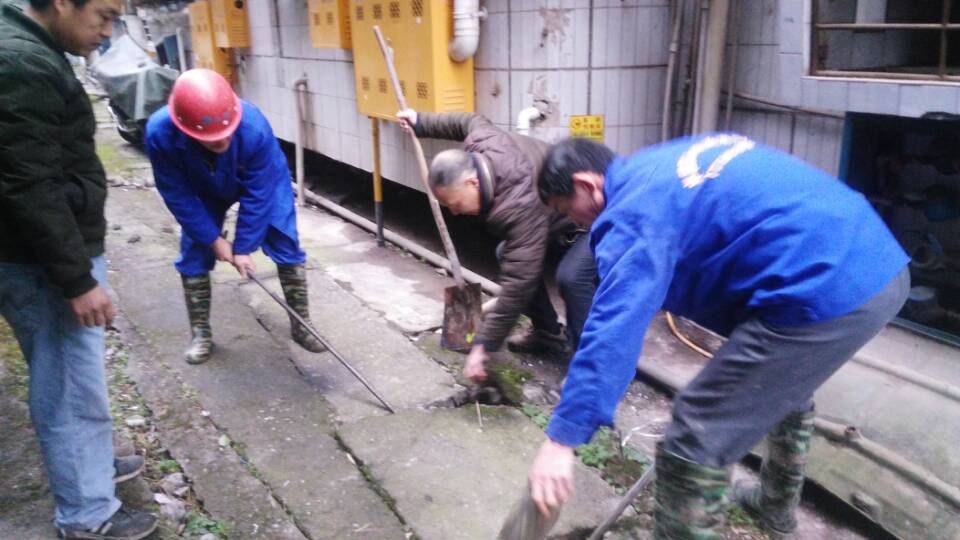 隆阳清掏化粪池、管道疏通一站式服务<高效><技术><可靠>